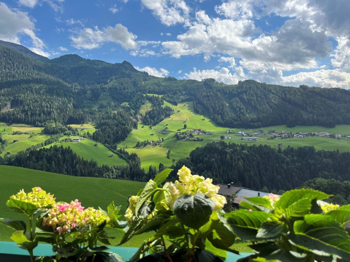 Landhaus Hoellwarth Zell am Ziller Exterior photo